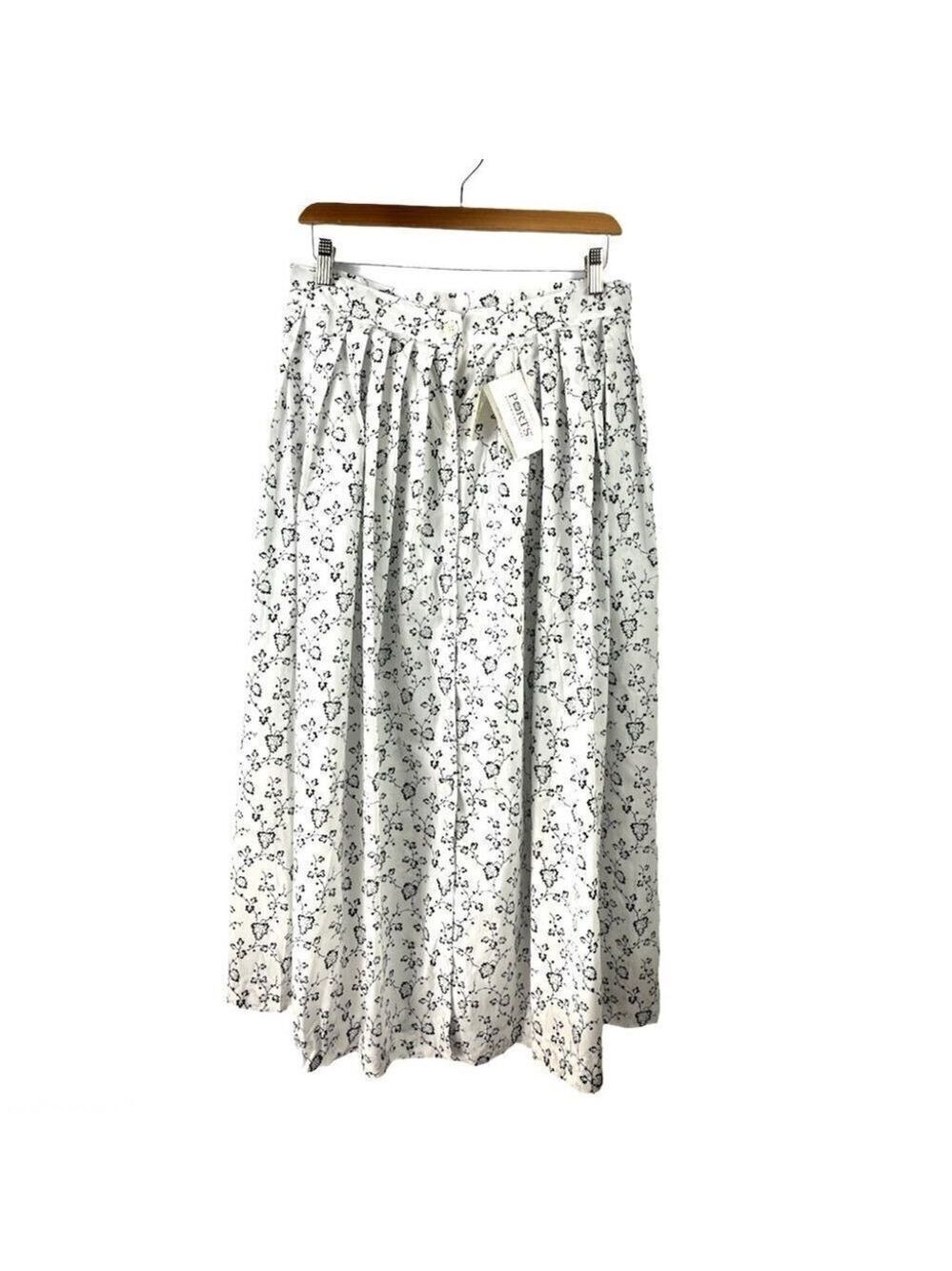 ** NEW Deadstock Vintage Ports International White Floral Skirt Size 14 (L)